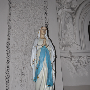 Wnętrze kościoła Św. Piotra i Pawła